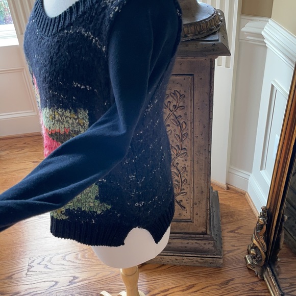 Free people sweater 🌹 - Picture 4 of 7